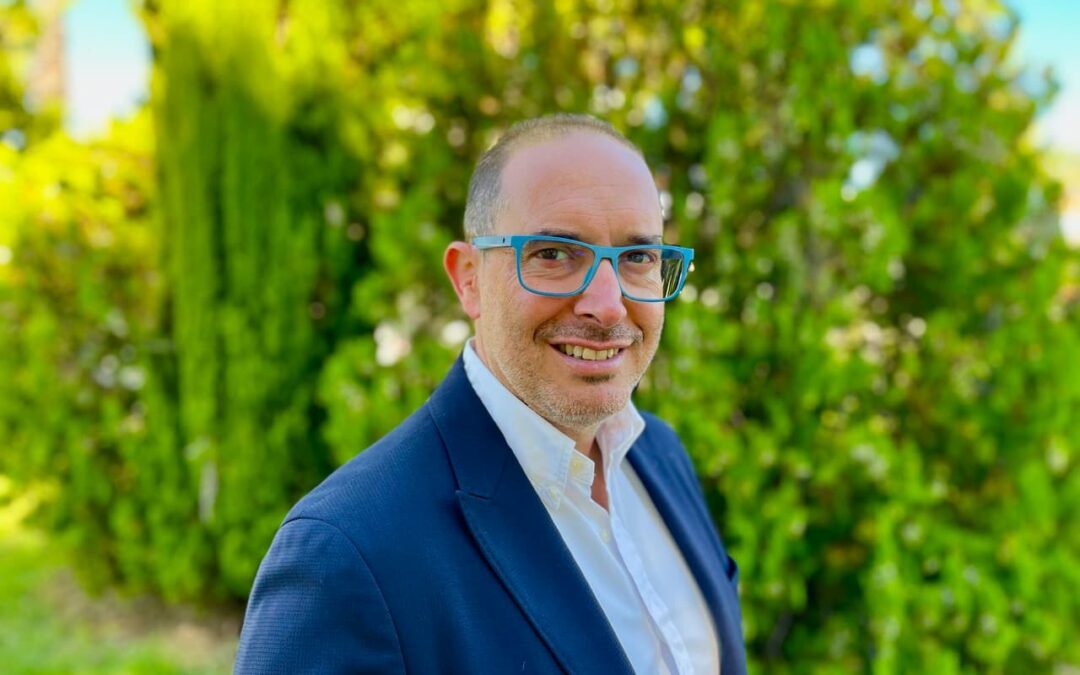 Smart City Cluster elige como nuevo presidente al economista José María Zambrano